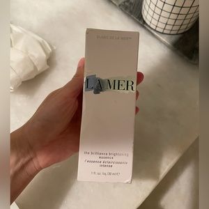 La Mer serum 70% full